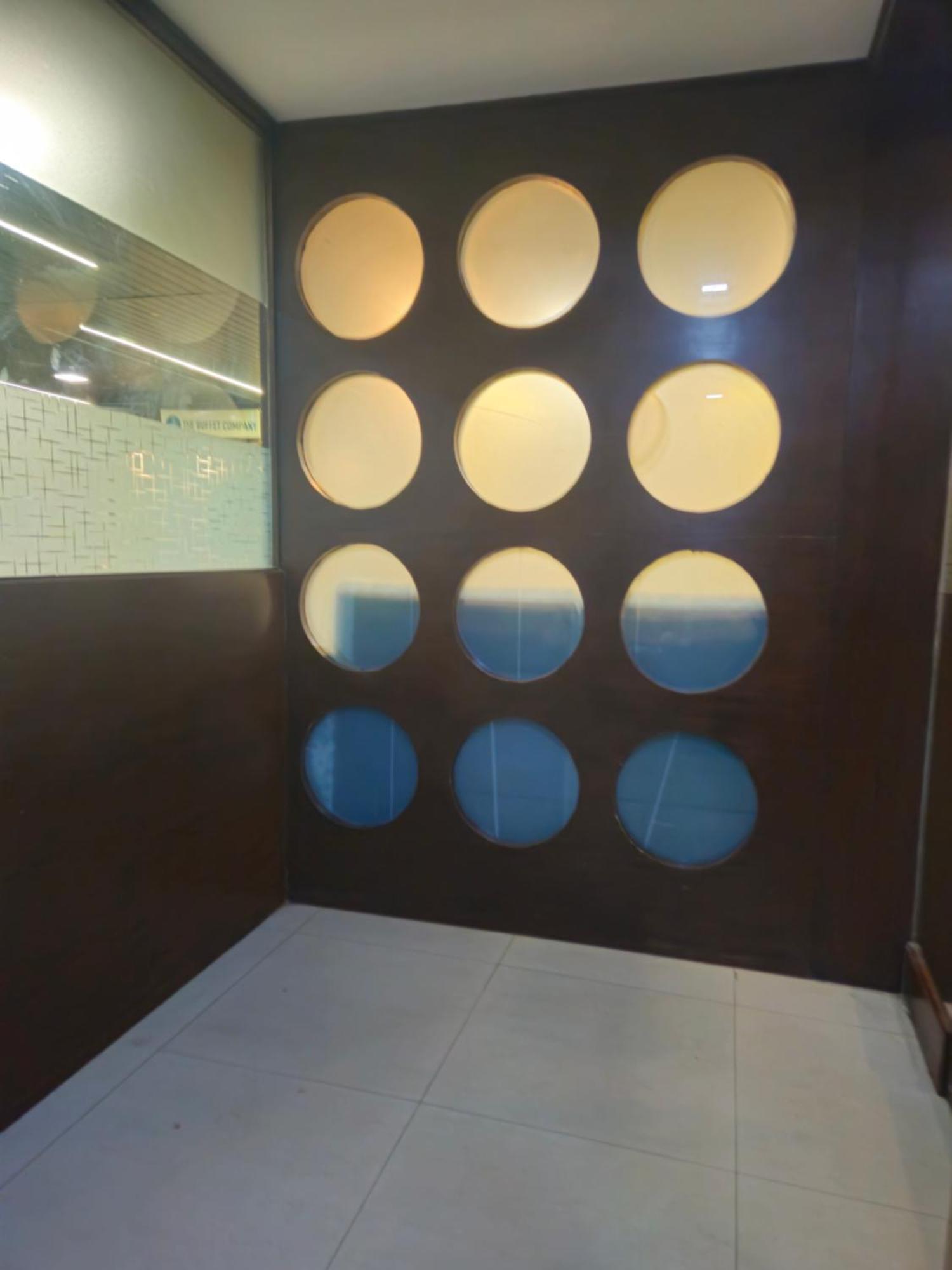 Hotel Sahibs Lighthouse - Swimming Pool Agra  Luaran gambar